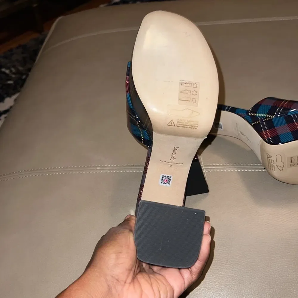 Dolly plaid platform Sandal